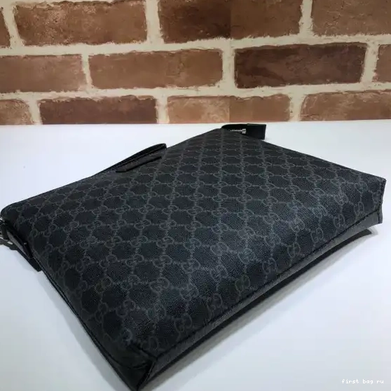First bag ru GUCCI POUCH 0528